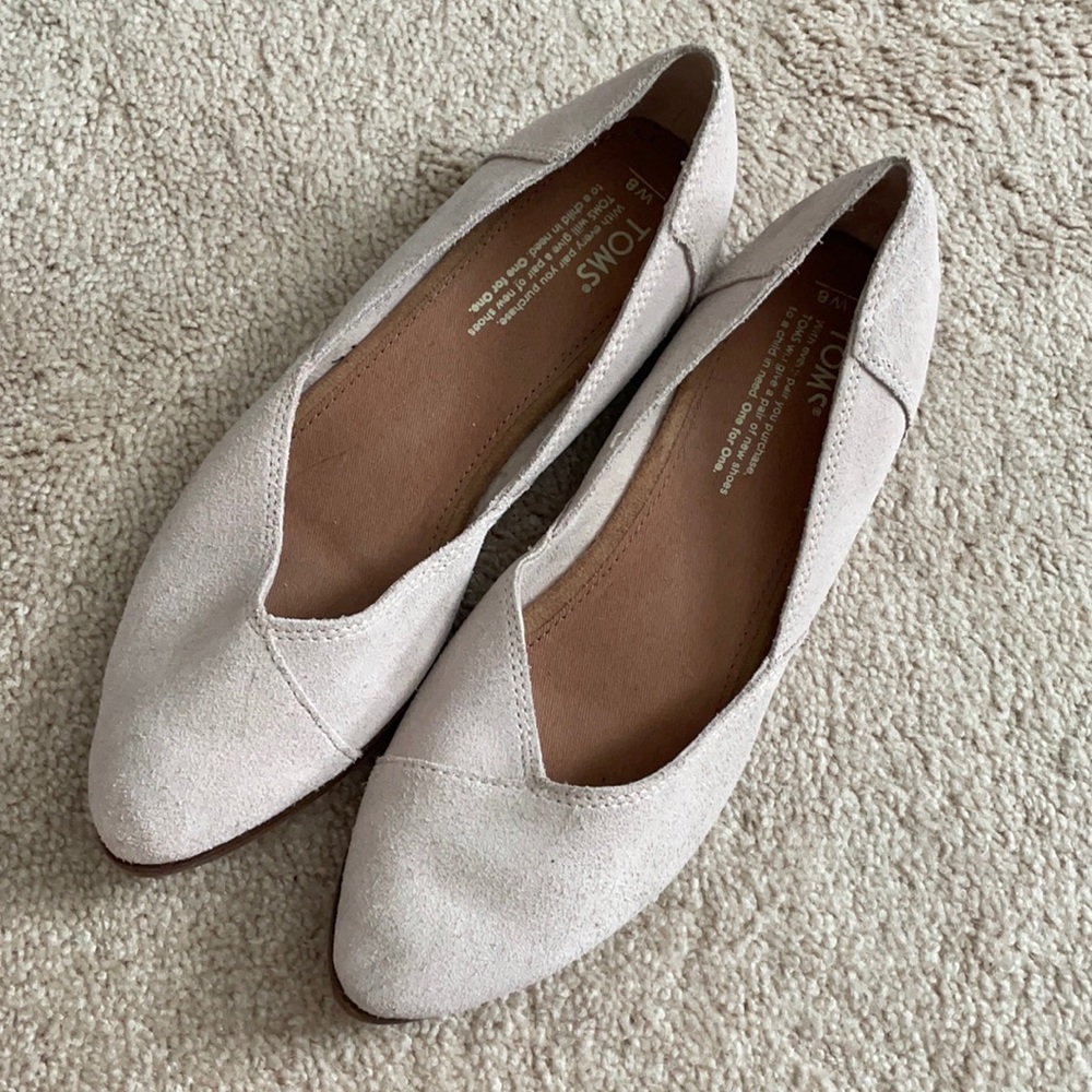 Toms baby pink flats size 8